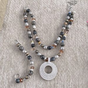 Premier designs necklace